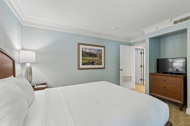 36750 US HIGHWAY 19 N 13204, Palm Harbor, FL 34684