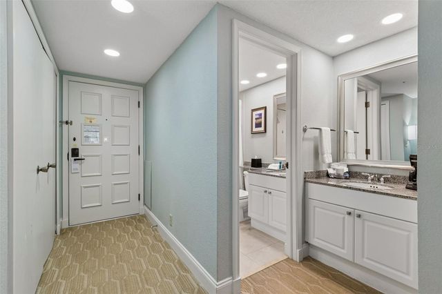 36750 US HIGHWAY 19 N 13204, Palm Harbor, FL 34684