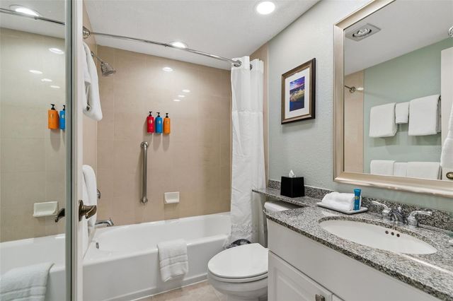 36750 US HIGHWAY 19 N 13204, Palm Harbor, FL 34684