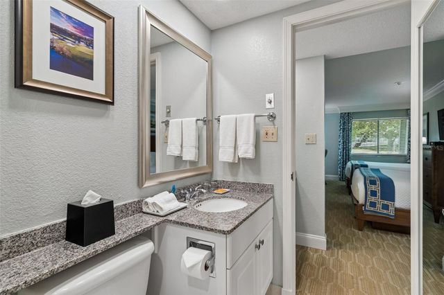 36750 US HIGHWAY 19 N 13204, Palm Harbor, FL 34684