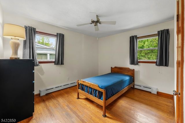 300 Arnold Ave, North Plainfield Boro, NJ 07063