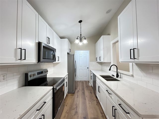 1756 Red Oak Circle, Sulphur Springs, TX 75482