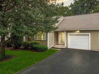 35 Forrest St # 35, Hampstead, NH 03826