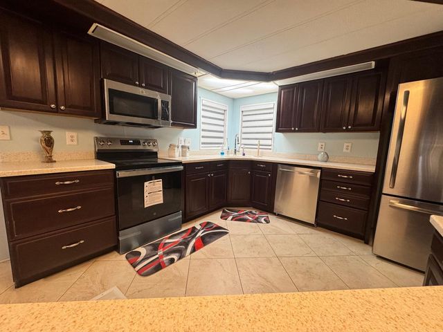 51009 Galina Bay, Boynton Beach, FL 33436