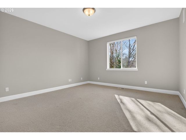 9942 Nw JUSTUS Ln, Portland, OR 97229