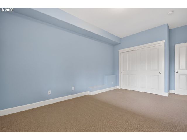 9942 Nw JUSTUS Ln, Portland, OR 97229