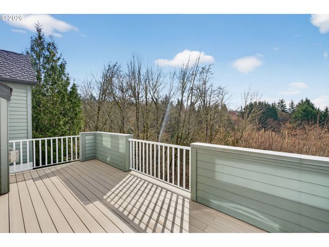 9942 Nw JUSTUS Ln, Portland, OR 97229