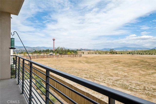 27466 Mercantile Court 205, Valencia, CA 91381