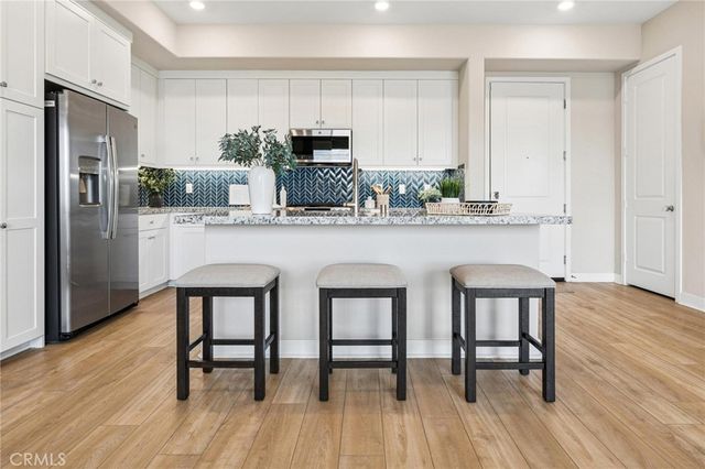 27466 Mercantile Court 205, Valencia, CA 91381