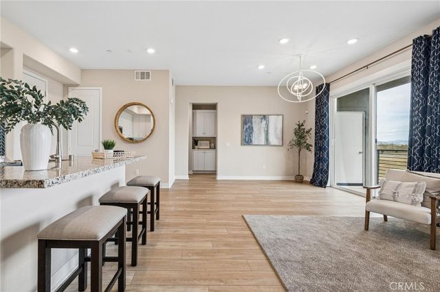 27466 Mercantile Court 205, Valencia, CA 91381