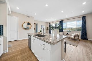 27466 Mercantile Court 205, Valencia, CA 91381