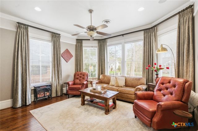 801 N Craig Street, Victoria, TX 77901