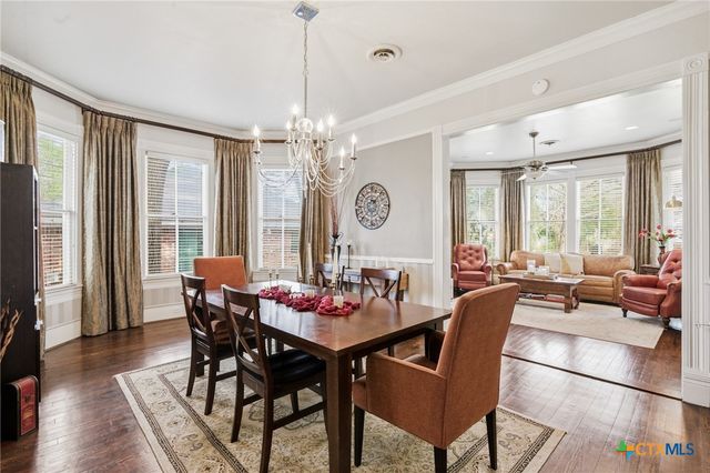 801 N Craig Street, Victoria, TX 77901