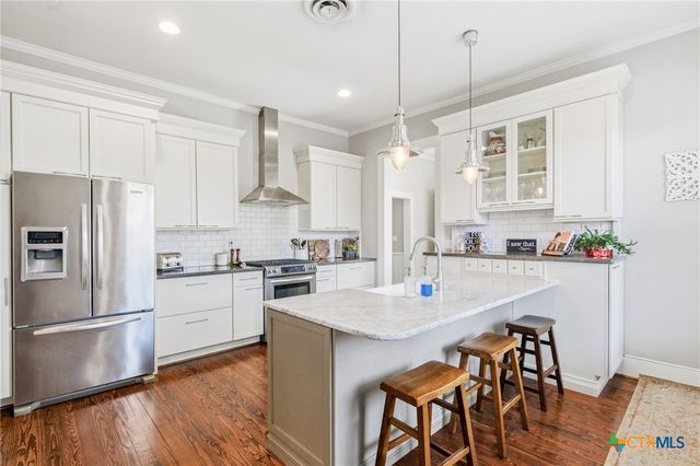 801 N Craig Street, Victoria, TX 77901