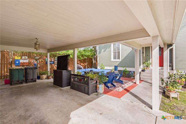 801 N Craig Street, Victoria, TX 77901