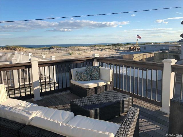 24 Buffalo Avenue Upper, East Atlantic Beach, NY 11561