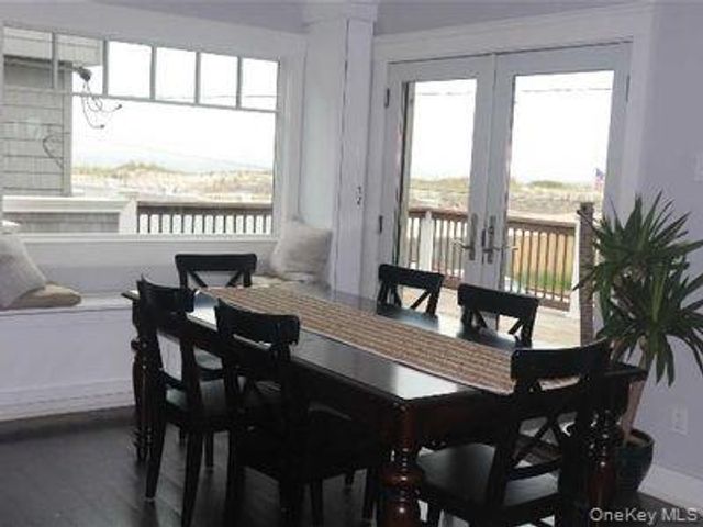 24 Buffalo Avenue Upper, East Atlantic Beach, NY 11561