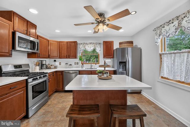 27 HIGGINS AVE, Clementon, NJ 08021