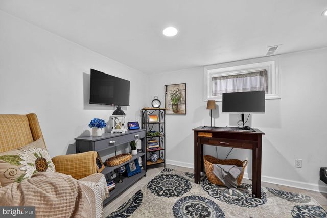 27 HIGGINS AVE, Clementon, NJ 08021
