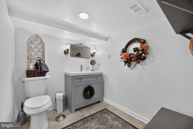 27 HIGGINS AVE, Clementon, NJ 08021
