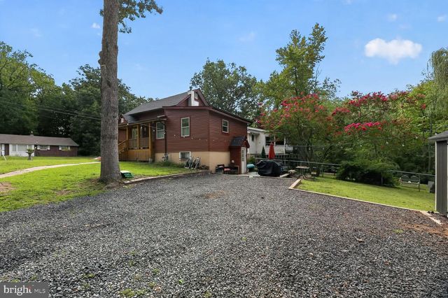 27 HIGGINS AVE, Clementon, NJ 08021