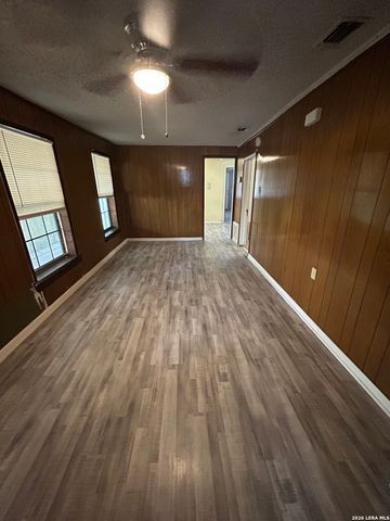 239 Hawthorne, San Antonio, TX 78214