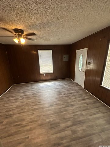 239 Hawthorne, San Antonio, TX 78214