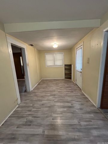 239 Hawthorne, San Antonio, TX 78214