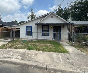 239 Hawthorne, San Antonio, TX 78214