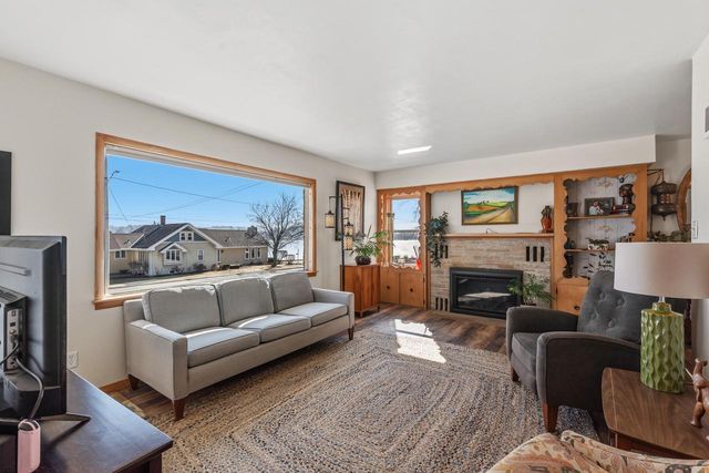 337 Lake DRIVE, Random Lake, WI 53075