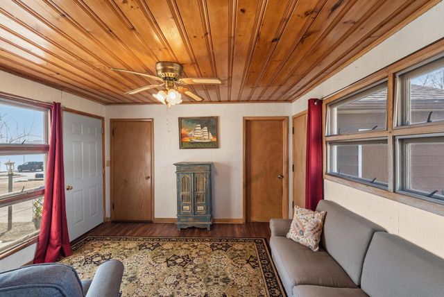 337 Lake DRIVE, Random Lake, WI 53075