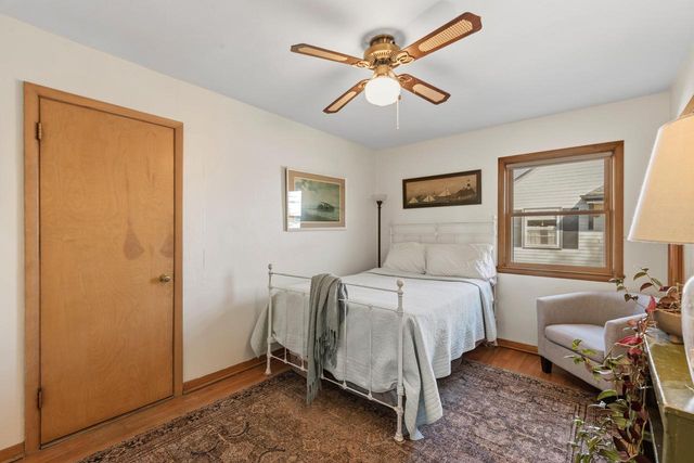 337 Lake DRIVE, Random Lake, WI 53075