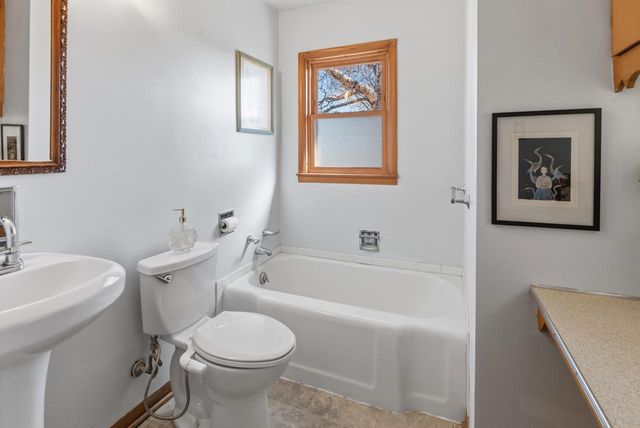 337 Lake DRIVE, Random Lake, WI 53075