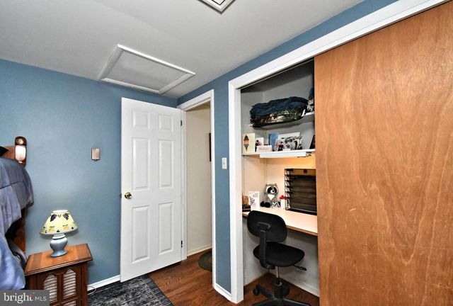 238 W SCHWENKMILL RD, Perkasie, PA 18944