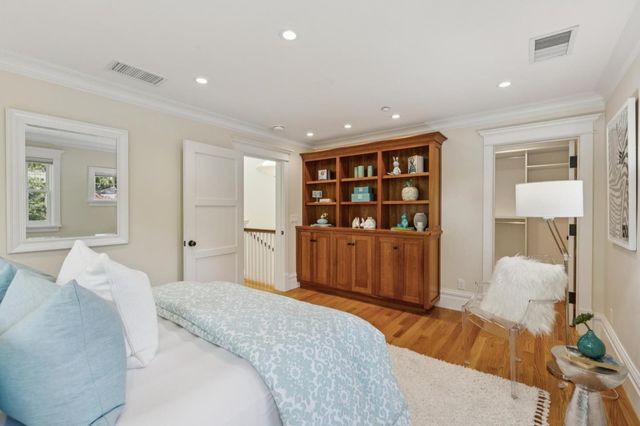 1341 Sherman Avenue, Menlo Park, CA 94025