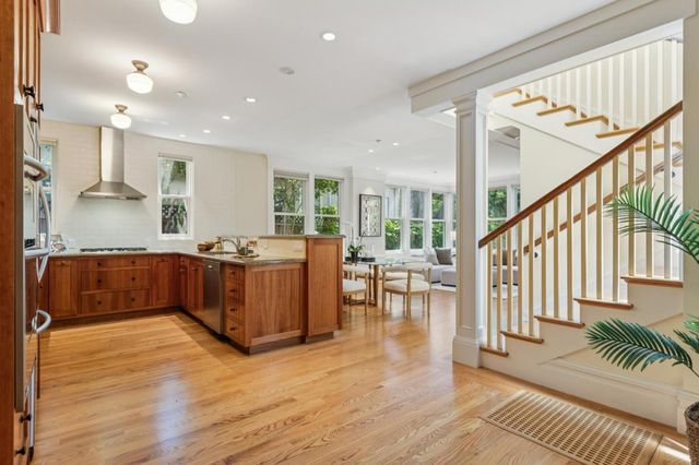 1341 Sherman Avenue, Menlo Park, CA 94025