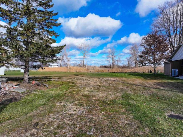 7294 Flamingo Street, Algonac, MI 48001