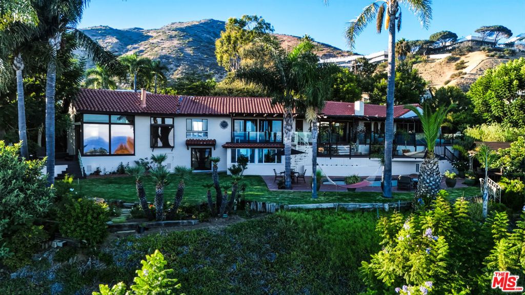 3400 Coast View Drive, Malibu, CA 90265 — exterior