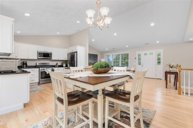 301 Ledge Road, Coventry, RI 02816