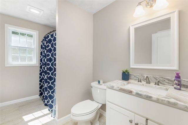 301 Ledge Road, Coventry, RI 02816