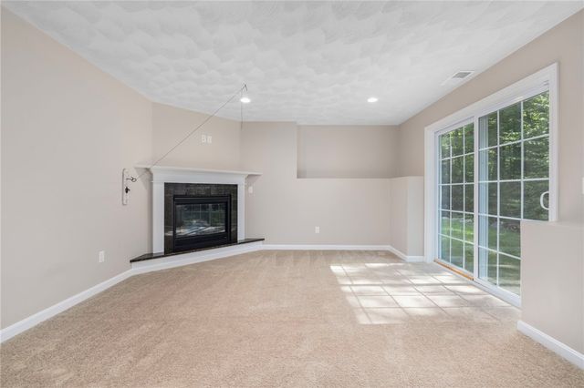 301 Ledge Road, Coventry, RI 02816