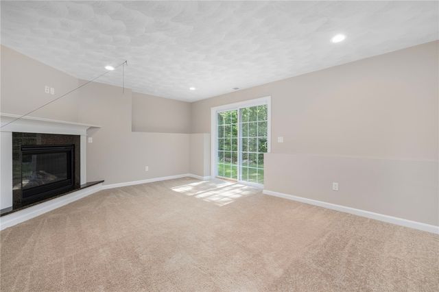 301 Ledge Road, Coventry, RI 02816