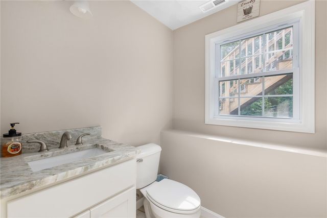 301 Ledge Road, Coventry, RI 02816