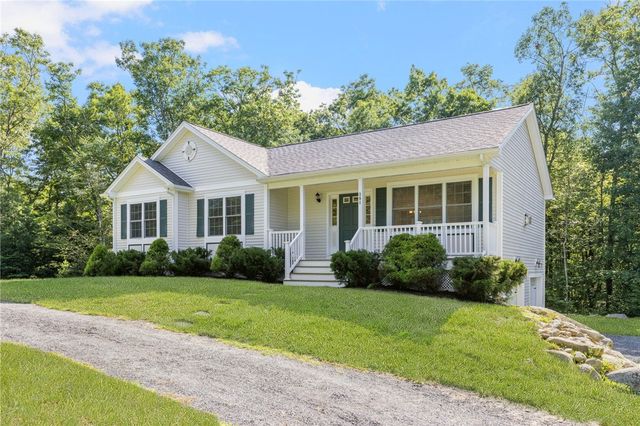 301 Ledge Road, Coventry, RI 02816
