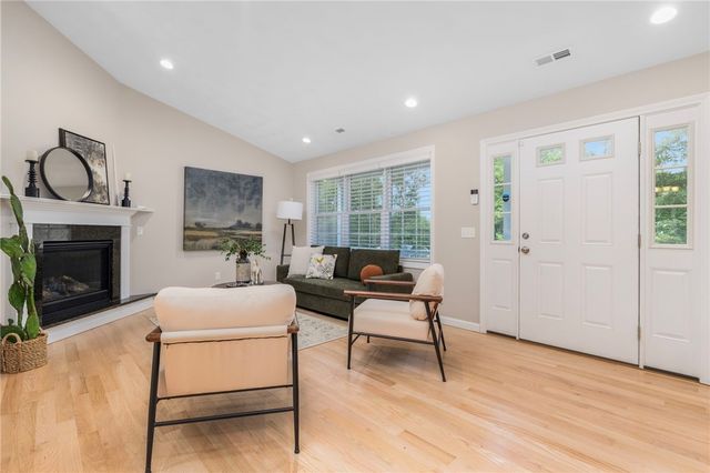 301 Ledge Road, Coventry, RI 02816