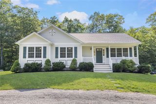 301 Ledge Road, Coventry, RI 02816