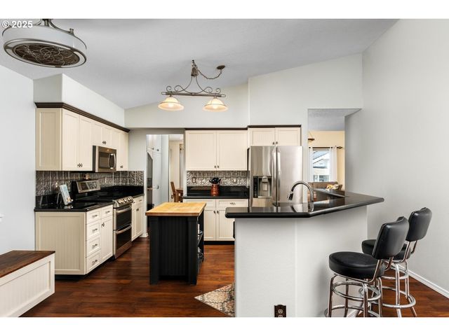 3304 Nw 116TH Way, Vancouver, WA 98685