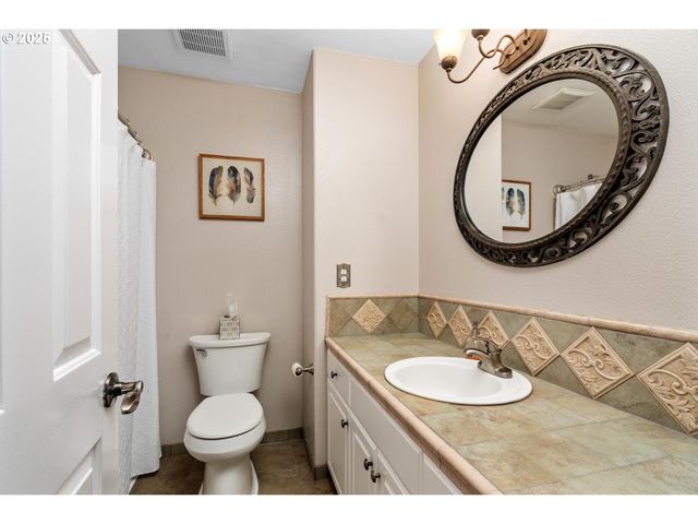 3304 Nw 116TH Way, Vancouver, WA 98685