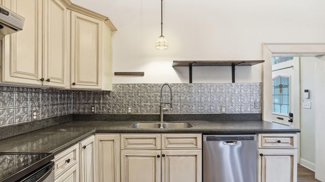 4503 Saint Elmo Avenue, Chattanooga, TN 37409