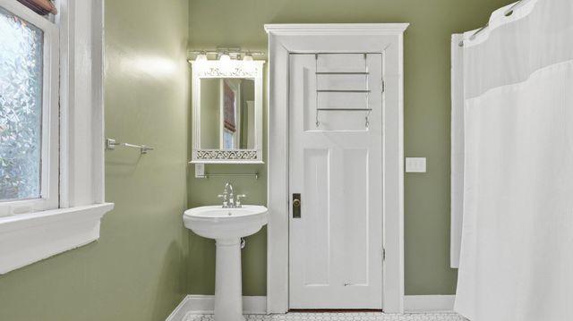 4503 Saint Elmo Avenue, Chattanooga, TN 37409